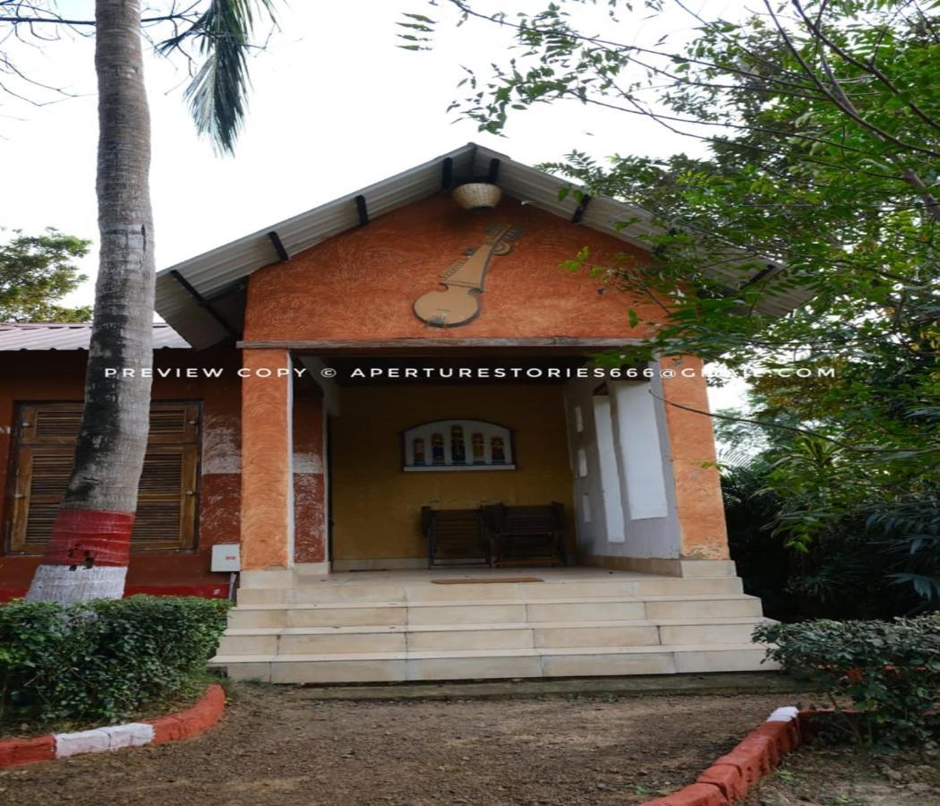 Raktokorobi Karu Gram Sri Niketan Exterior foto